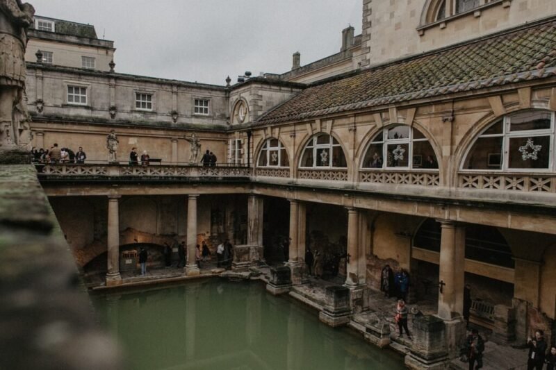 Bath - Foto Divulgação Bath - Foto Divulgação